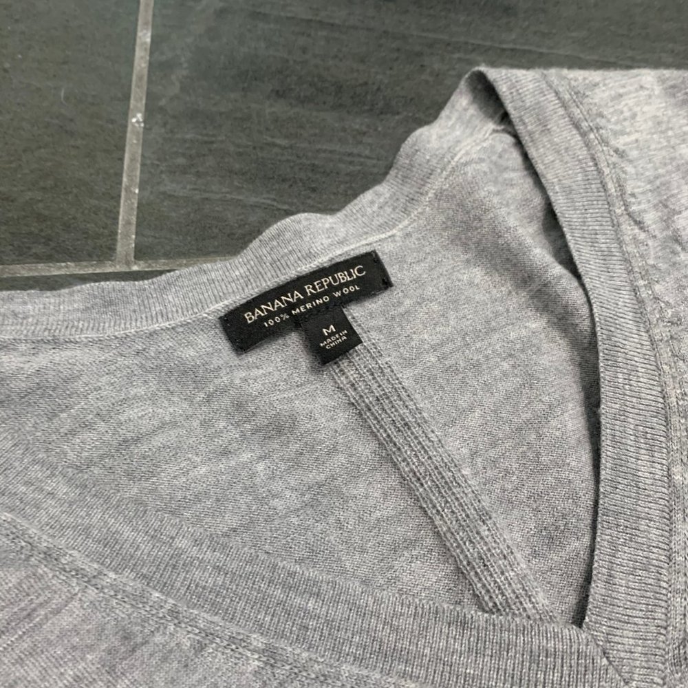 Banana Republic Washable Merino Sweater, Medium - Picture 2 of 4